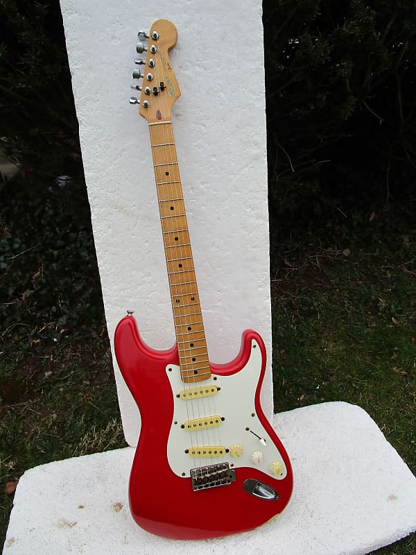 Fender Squier Stratocaster Guitar,  1984-1987, Japan,  Serial # E642167, Torino Red,  Gig Bag image 1