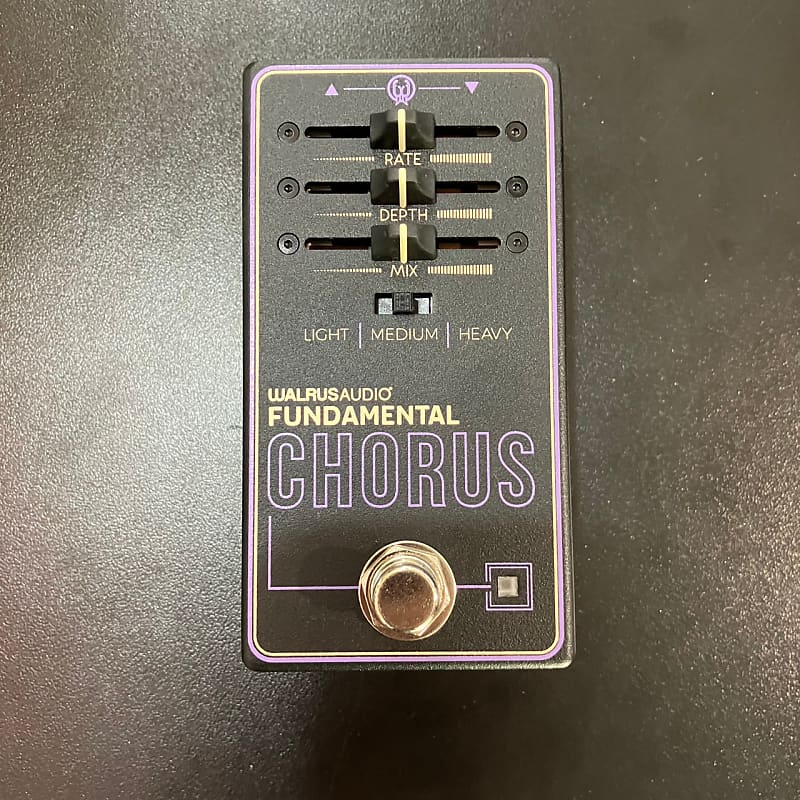 Walrus Audio Fundamental Chrous