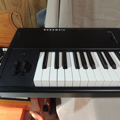 Kurzweil PC-88 88 weighted key stage piano with Manual & AC Adapter [Three Wave Music] image 6