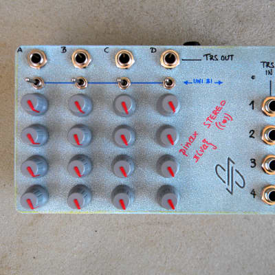 Stereo Matrix Mixer 4x4, AC Coupled, Active - dpFX Pedals