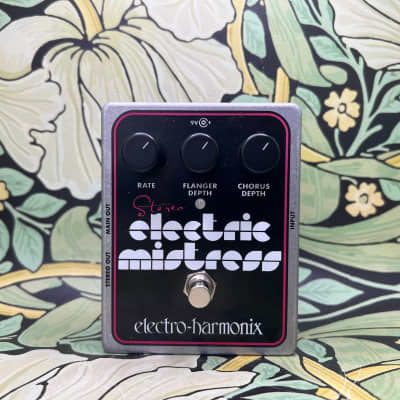 Electro-Harmonix Stereo Electric Mistress image 2