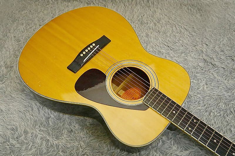 Vintage 1979 made Orange Label Acoustic Guitar YAMAHA FG-202B Made 