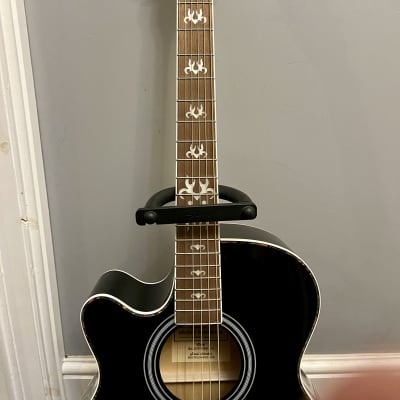 Lindo Black Fire Electro Acoustic 2023 - Black glossy with white detailing image 3