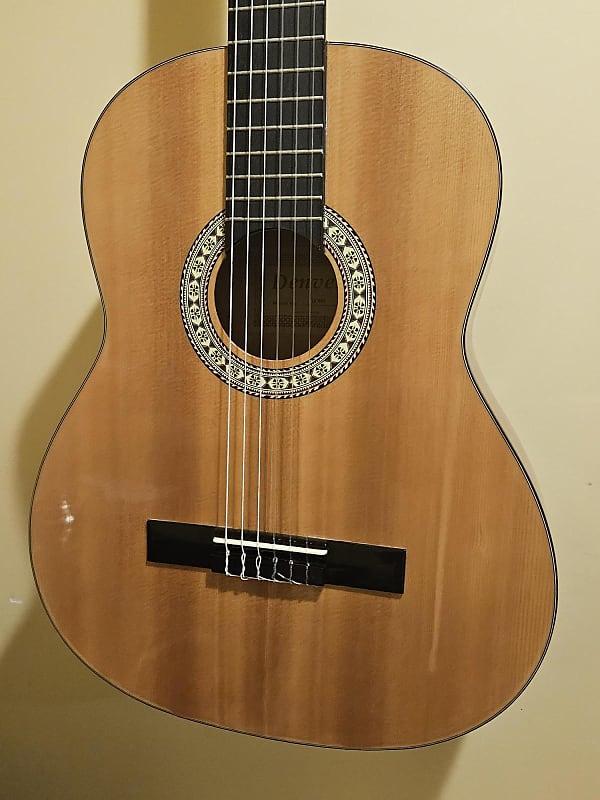 used Denver DC44NNAT Full Size Nylon String Guitar Reverb