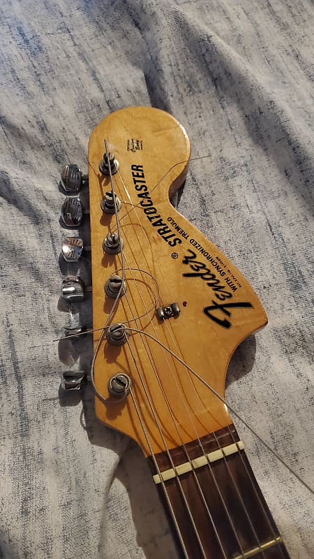 Fender Stratocaster (1966 - 1971) | Reverb Canada