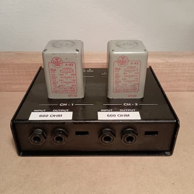 UTC stereo transformer saturation color box + dual output | Reverb