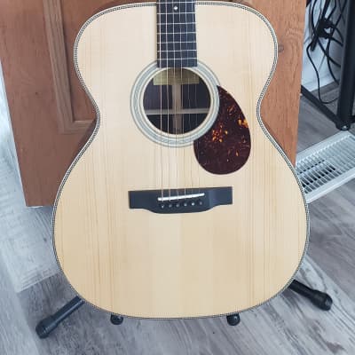 Eastman E20OM Solid Rosewood- Adirondack OM with Silver Creek case for sale