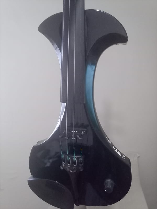 Zeta strados electric black reverb