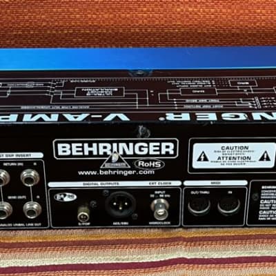 Behringer V-Amp Pro 24-bit/96-khz digital guitar multieffect image 3