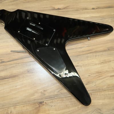 Dean V Floyd Trans Black Flame 2017 - trans black flame with case image 8