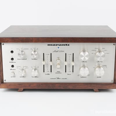 Marantz 3300 // Solid State Stereo Preamplifier image 2