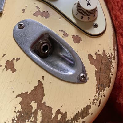 Fender Custom Shop NAMM Limited Big Head '60s Reissue Stratocaster Vintage White Super Heavy Relic image 13