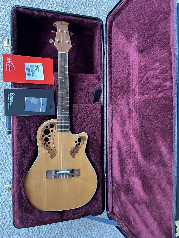 Applause by Ovation UAE-148 Tenor Ukulele Natural with Hardshell Case *MINT*