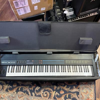 Yamaha KX88 Midi Master Keyboard with Case- 1980s