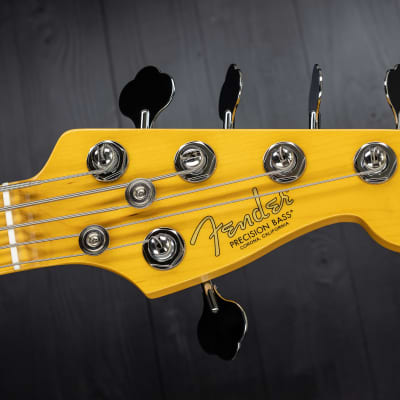 Fender American Professional II Precision Bass V MN - Miami Blue image 7