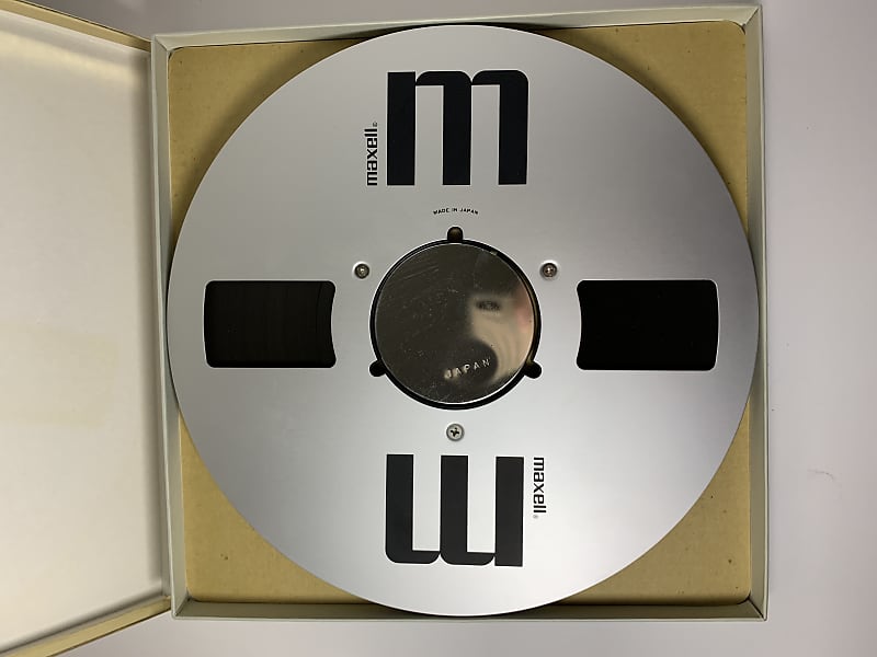Maxell UD XL 35-180B Sound Recording Tape for Studio Mastering use 26 cm  NAB metal precision reel - Catawiki