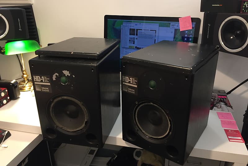 Meyer HD 1 Oak Veneer (Black) Reverb
