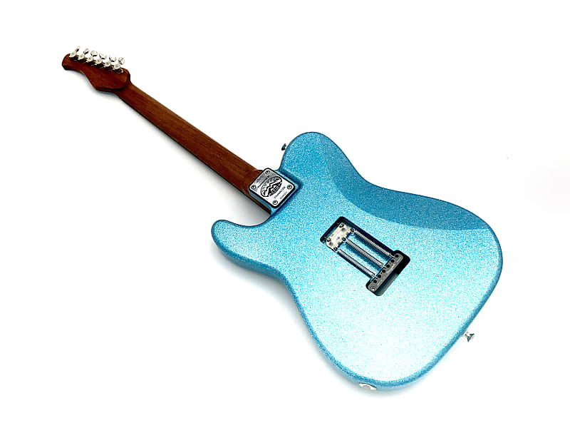 (未使用･未開封品)　Blue Guitars lok26k6 De Leeuw Guitars MS6 / Riviera Pool Blue - YouTube