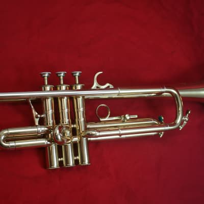Selmer Paris Lightweight ML Bore 1968 Bb trumpet- Lacquered Brass image 1