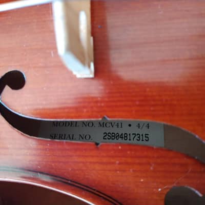 Borg Model MCV41 4/4 Full-Size Violin with Bow and Case Recently Serviced image 16