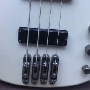 Ibanez BTB-470 2008 Piano White | Reverb