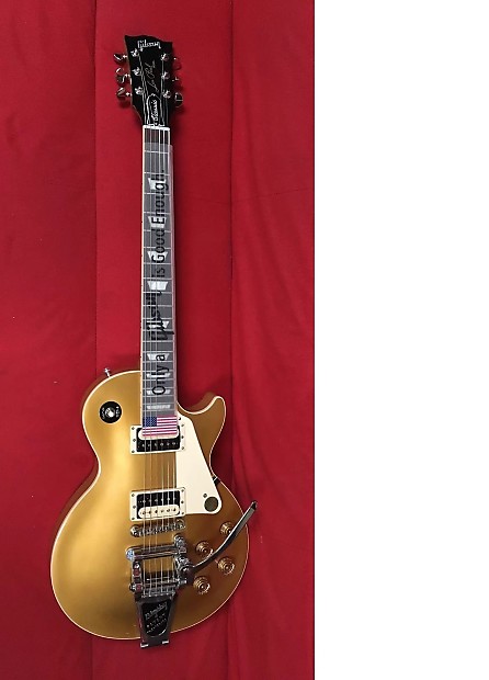 Gibson Les Paul Classic Gold Top w Bigsby 2017 Gold