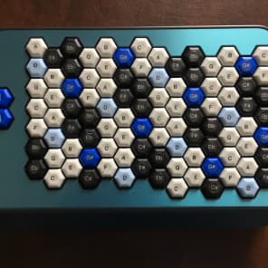 C-Thru Music AXiS-49 MIDIコントローラー axis49_01.jpg