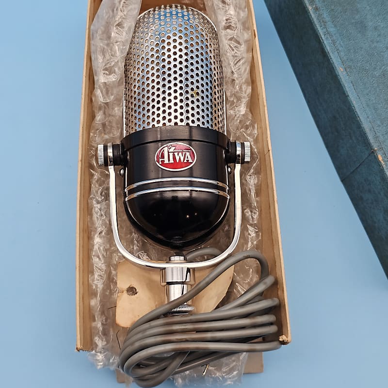 ☆Vintage 1960s Aiwa M-18 Crystal Pill Microphone - NOS No