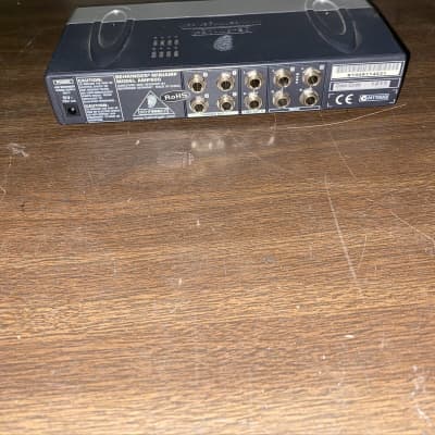 Behringer AMP800 4 channel stereo no power cord Very Good Work no issues Used image 3