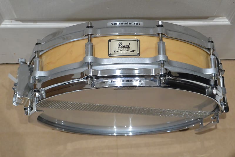 Used Pearl 6.5 X 14 MAPLE FREE FLOATING SNARE Snare Drums 14 Snare Drums