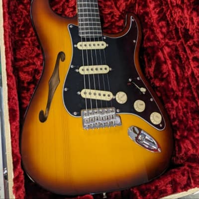 FENDER MADE IN JAPAN Limited 2023 Flagship Tokyo Gold FENDER MADE IN JAPAN Limited 2023 Flagship Tokyo Gold