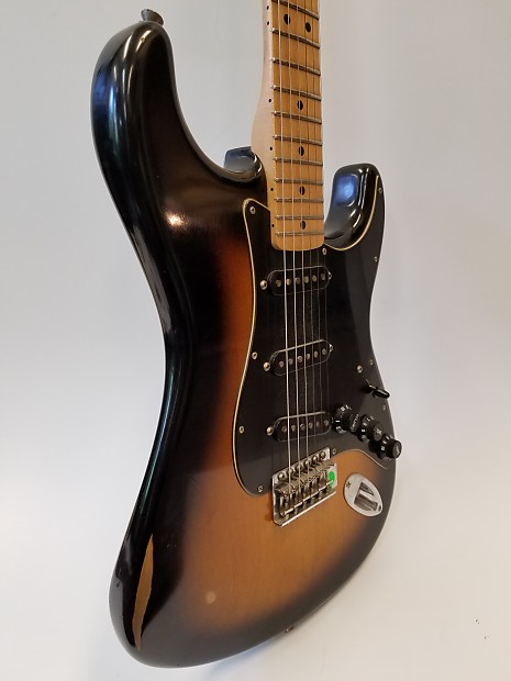 Fender road worn store player stratocaster