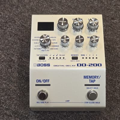 BOSS DD-200 デジタルディレイ 美中古 送料込み DD-200