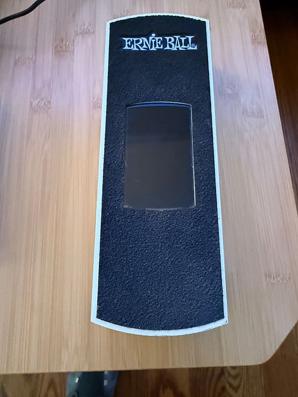 Ernie Ball VPJR Tuner