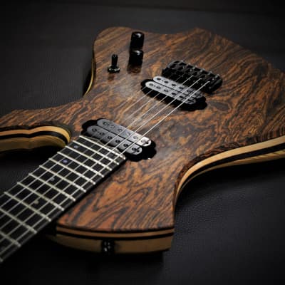 Oddities Guitars The Omen 2019 image 2