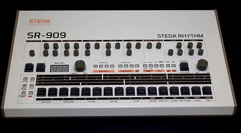 2024得価STEDA ELECTRONICS SR-909 (Roland TR-909 レプリカ) リズムマシン