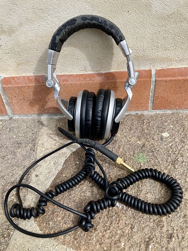 Sony MDR-V700DJ image 1