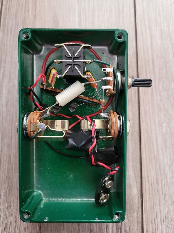 Vintage Technology製 TOAD FUZZ Vintage Technology 'Toad' FUZZ | Reverb