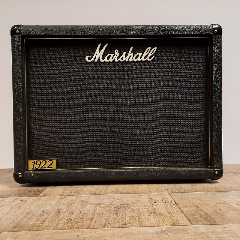 新着Marshall 1922 2x12 マーシャル ギターアンプキャビネット キャビネット