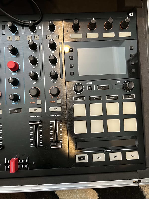 Native Instruments Traktor Kontrol S5 | Reverb