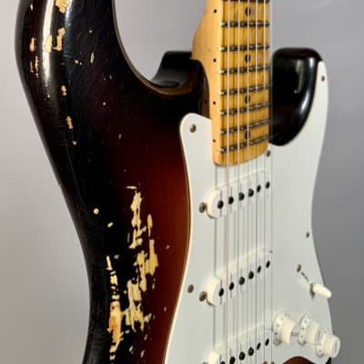 Fender Custom Shop Limited Edition 1956 Stratocaster Heavy Relic Super Faded Aged 2-Color Sunburst image 4
