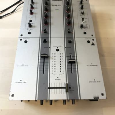 Pioneer DJM-707 Professional 2Channel DJ Mixer Working Power and Speakers Cords image 1