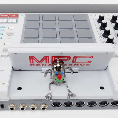 Akai MPC Renaissance Sampler Synthesizer + Fast Neuwertig + 1.5Jahre Garantie image 9