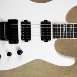 Jackson USA Custom Shop SL2H Speed Neck Soloist Snow White Reversed Headstock image 2