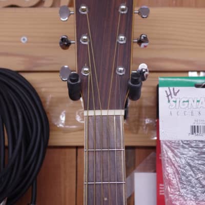 Morgan Monroe MV-EC-01 acoustic electric Guitar w/ Case - used image 8