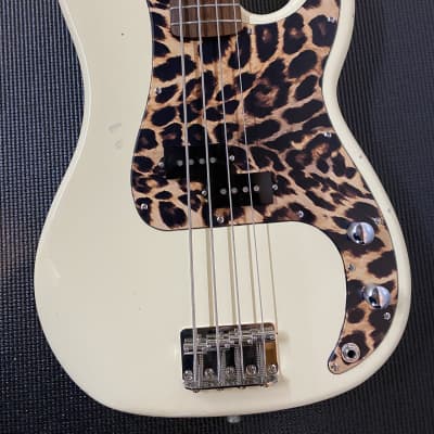 Partscaster  Precision Bass  - Vintage White w/MIM Pickups, Matching Headstock and Fender Gig Bag for sale