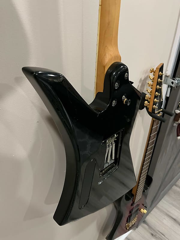Chatting Bird explorer mid 80s - black | Reverb Chatting Bird explorer mid 80s - black | Reverb
