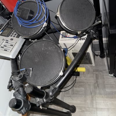 Alesis DM10 Studio Kit Electronic Drum Set 2010s - Black