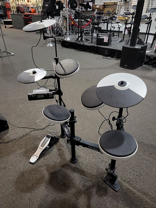 Roland TD4 Electronic Drum Set (King of Prussia, PA) Reverb