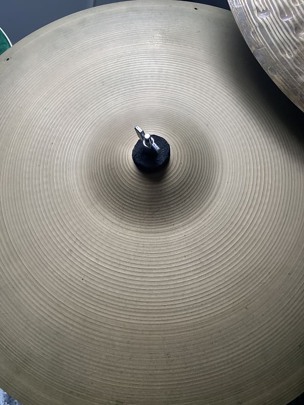 20” Zildjian Avedis 1970s 1960 gram with VIDEO image 1